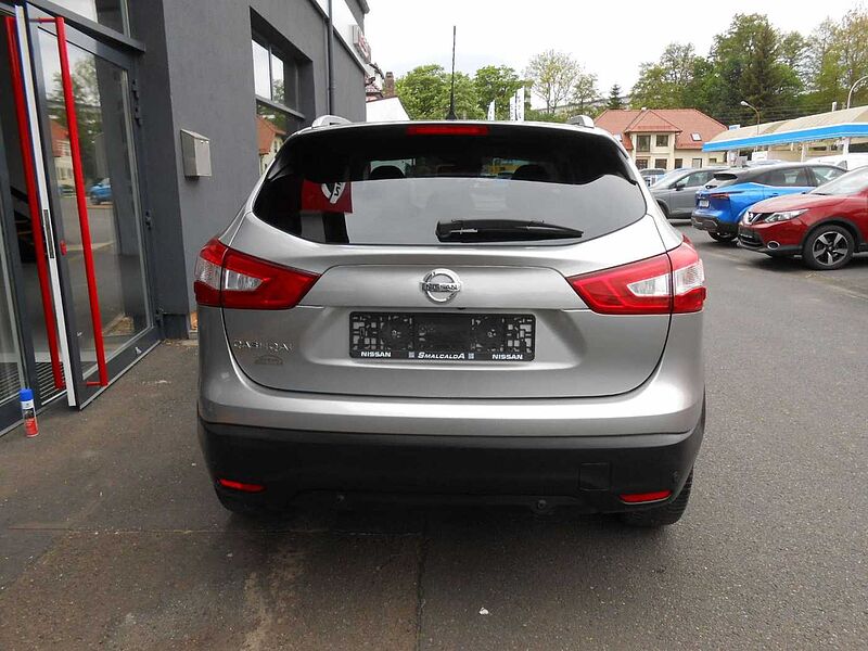 Nissan Qashqai 360°*Navigation*Allwetter*Panodach*