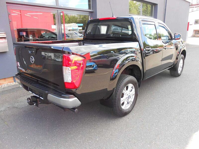 Nissan Navara Acenta Double Cab 4x4*AHK 3,5T*Wanne*