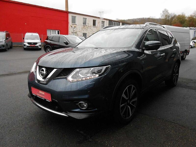 Nissan X-Trail Tekna 4x4*AHK*Navi*Allwetter*